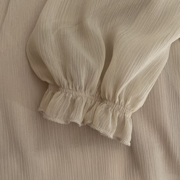 Vici flowy top - Picture 3 of 9